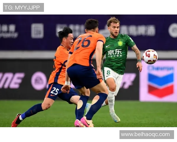 VAR被曝与知名明星传出绯闻 引发球迷热议与媒体围观